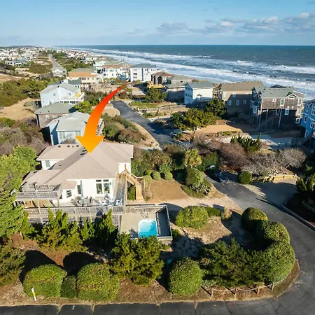 New Listing Semi Ocean Front With Pool & Hot Tub Villa